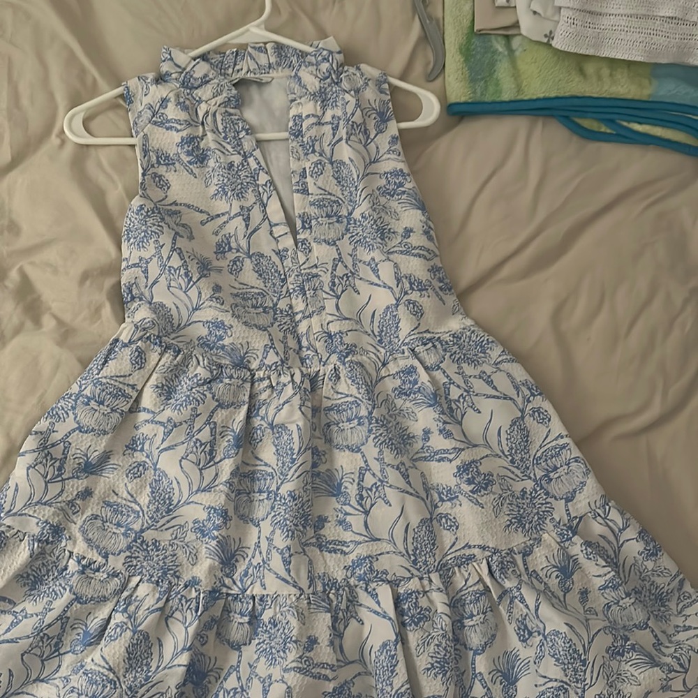 Beautiful cocktail dress for any ocasión